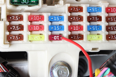 電源ソケット取り付け時のポイント