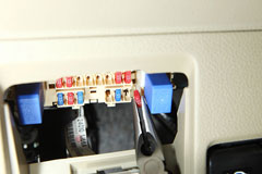 電源を取り出すヒューズを抜く
